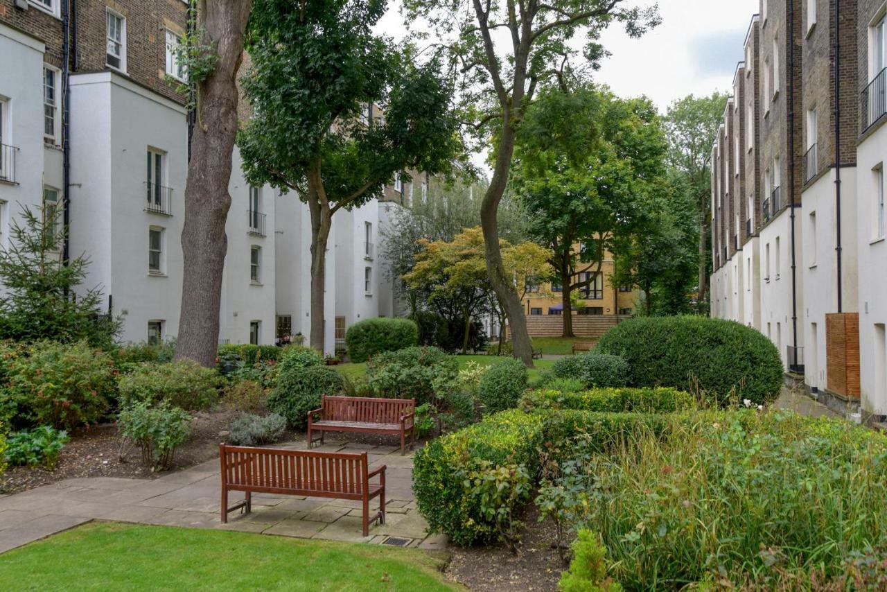 Gloucester Gardens 런던 외부 사진